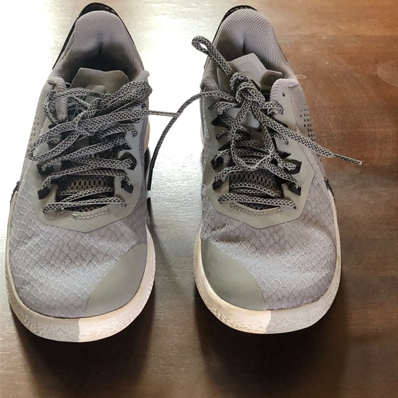 Nike Kobe Mamba Fury Basketball shoes like new - Picture 1 of 10